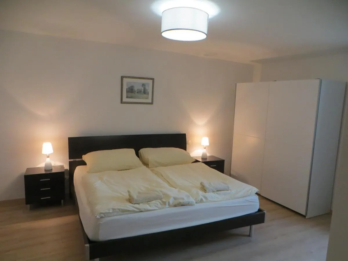 Premium City Apartment Amadeus location